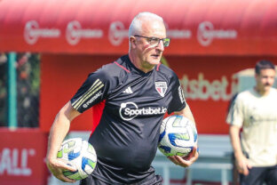 Dorival Júnior treina o São Paulo