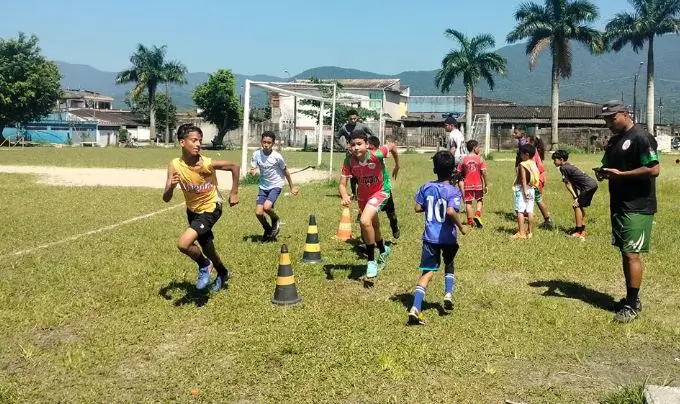 Futebol Amador - Jogo Oficial